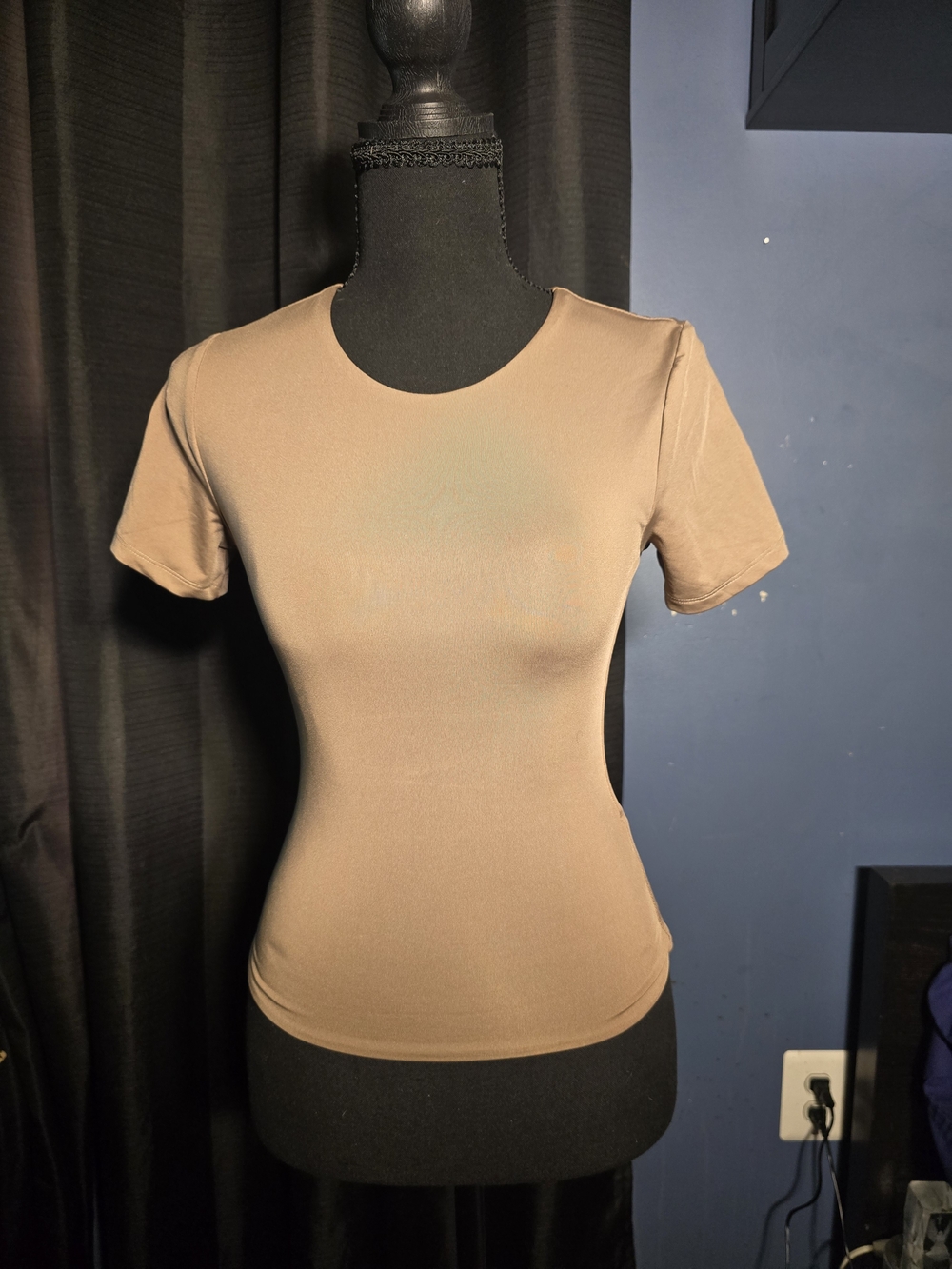 Everyday Slim-Fit Short Sleeve Tee - Taupe